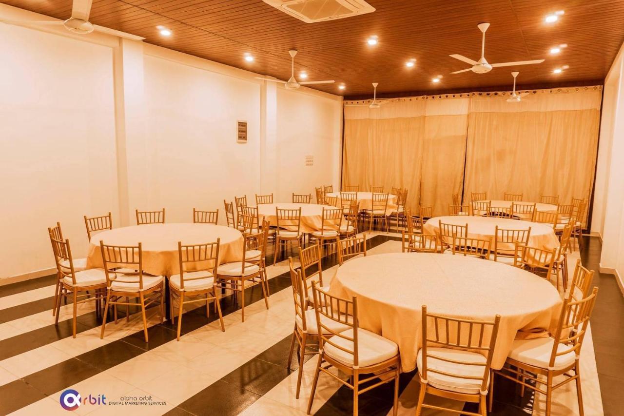The Grand Pearl Resort Monaragala Esterno foto